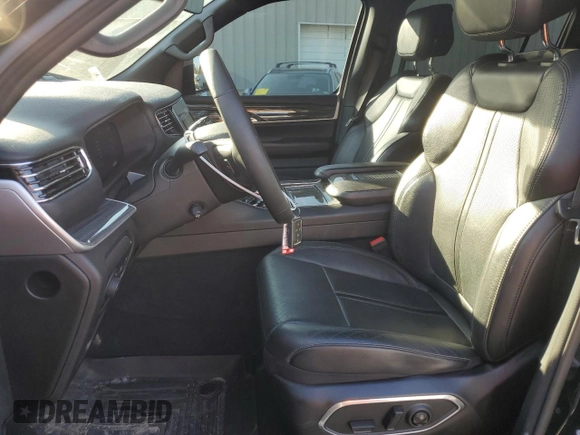2022 Jeep Wagoneer Series II with VIN 1C4SJUBT2NS168092, listed as a Copart auction lot 47606775 with 61,695 mi miles and Salvage title. Bid and sale history available at DreamBid. Image 7.