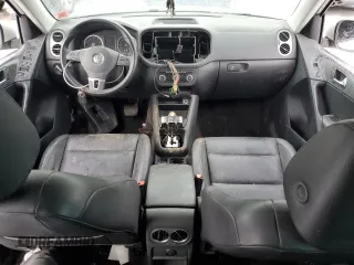 2011 Volkswagen Tiguan SEL with VIN WVGBV7AX9BW505383, listed as a Copart auction lot 44889625 with Not Provided miles and Clean Title. Bid and sale history available at DreamBid. Image 8.