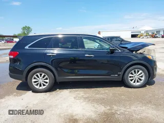 2016 Kia Sorento LX with VIN 5XYPGDA50GG012567, listed as a IAAI auction lot 42074624 with 107,605 mi miles and . Bid and sale history available at DreamBid. Image 13.