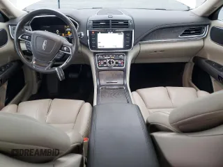 2017 Lincoln Continental Select with VIN 1LN6L9SP6H5627781, listed as a Copart auction lot 86077124 with 38,426 mi miles and Salvage Title. Bid and sale history available at carsss.com. Image 8.
