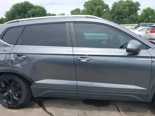 2022 Volkswagen Taos SE z VIN 3VVSX7B2XNM062037, wystawiony jako IAAI lot #42051064 z przebiegiem 30 149 mil mil oraz . Historia ofert i sprzedaży dostępna na DreamBid. Obrazek 14.