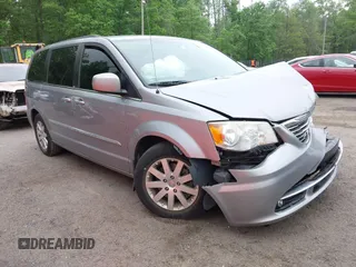 2014 Chrysler Town & Country Touring with VIN 2C4RC1BG5ER280297, listed as a IAAI auction lot 42189192 with 123,864 mi miles. Bid and sale history available at carsss.com. Image 1.