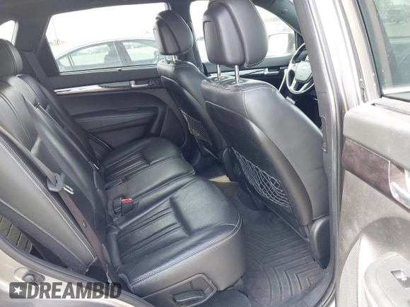2014 Kia Sorento SX with VIN 5XYKWDA75EG453820, listed as a IAAI auction lot 41883759 with 192,137 mi miles. Bid and sale history available at carsss.com. Image 8.
