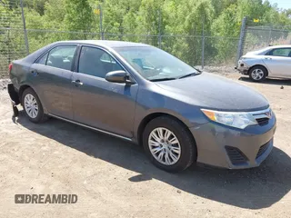 2012 Toyota Camry L z VIN 4T1BF1FK6CU172399, wystawiony jako IAAI lot #42285325 z przebiegiem 115 374 mil mil oraz . Historia ofert i sprzedaży dostępna na DreamBid. Obrazek 1.