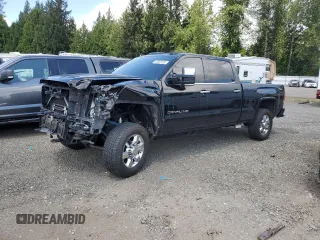 2015 GMC Sierra 2500HD Denali z VIN 1GT120E82FF160626, wystawiony jako Copart lot #57807735 z przebiegiem 193 495 mil mil oraz Szkoda całkowita • Salvage title. Historia ofert i sprzedaży dostępna na DreamBid. Obrazek 1.