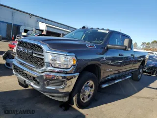 2019 Ram 2500 Tradesman with VIN 3C6UR5HL1KG680905, listed as a Copart auction lot 82358844 with 141,365 mi miles and Salvage Title. Bid and sale history available at carsss.com. Image 1.