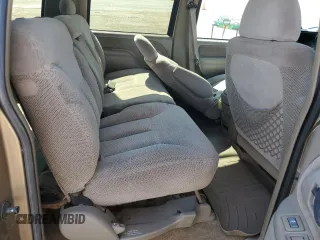 1999 Chevrolet Suburban with VIN 1GNGK26J3XJ386171, listed as a Copart auction lot 43266315 with 315,589 mi miles and Salvage Title. Bid and sale history available at carsss.com. Image 11.
