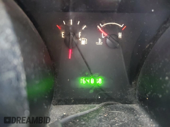 2008 Ford Mustang Deluxe with VIN 1ZVHT80N485154386, listed as a Copart auction lot 53885025 with 164,818 mi miles and Salvage Title. Bid and sale history available at DreamBid. Image 9.