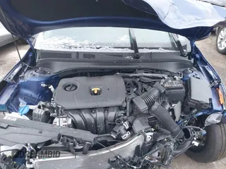 2024 Kia Forte LXS z VIN 3KPF24AD9RE822457, wystawiony jako IAAI lot #41235294 z przebiegiem 5 612 mil mil oraz . Historia ofert i sprzedaży dostępna na DreamBid. Obrazek 10.