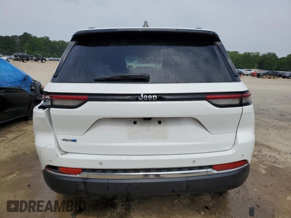 2024 Jeep Grand Cherokee with VIN 1C4RJYB69RC720784, listed as a Copart auction lot 57289985 with Not provided miles and Clean title. Bid and sale history available at DreamBid. Image 6.