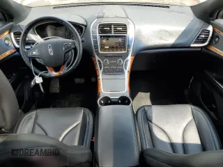 2016 Lincoln MKX Reserve z VIN 2LMTJ6LR8GBL88028, wystawiony jako Copart lot #56547175 z przebiegiem 100 443 mil mil oraz Szkoda całkowita • Salvage title. Historia ofert i sprzedaży dostępna na DreamBid. Obrazek 8.