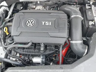 2020 Volkswagen Jetta GLI S z VIN 3VW5T7BU9LM091404, wystawiony jako IAAI lot #42300830 z przebiegiem 46 851 mil mil oraz . Historia ofert i sprzedaży dostępna na DreamBid. Obrazek 10.