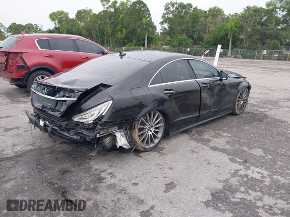 2018 Mercedes-Benz CLS-Class CLS 550 with VIN WDDLJ7DB5JA203692, listed as a IAAI auction lot 39840561 with 115,265 mi miles. Bid and sale history available at carsss.com. Image 4.