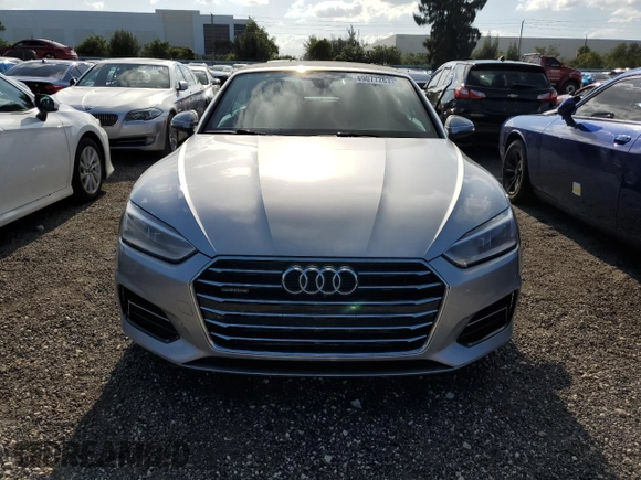 2019 Audi A5 Cabriolet Premium z VIN WAUWNGF57KN001673, wystawiony jako Copart lot #49077263 z przebiegiem 41 769 mil mil oraz . Historia ofert i sprzedaży dostępna na DreamBid. Obrazek 5.