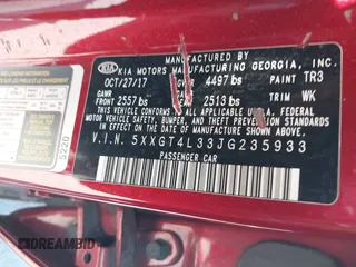 2018 Kia Optima S z VIN 5XXGT4L33JG235933, wystawiony jako IAAI lot #42260202 z przebiegiem 126 833 mil mil oraz . Historia ofert i sprzedaży dostępna na DreamBid. Obrazek 9.