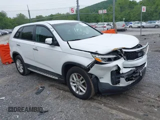 2014 Kia Sorento LX с VIN 5XYKT3A68EG463557, выставлен на аукционе IAAI как лот 42264975 с пробегом 151 826 миль миль и . История ставок и продаж доступна на DreamBid. Изображение 1.