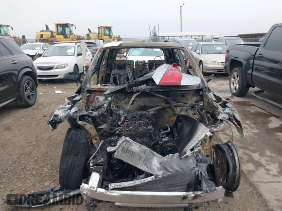 2024 Audi Q5 S line Premium z VIN WA1GAAFY9R2007121, wystawiony jako IAAI lot #41516916 z przebiegiem 15 mil mil oraz . Historia ofert i sprzedaży dostępna na DreamBid. Obrazek 6.
