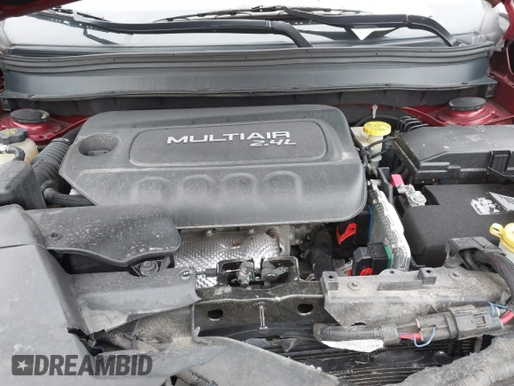 2015 Jeep Cherokee Sport with VIN 1C4PJMAB2FW708811, listed as a IAAI auction lot 42571034 with 116,790 mi miles and . Bid and sale history available at DreamBid. Image 10.