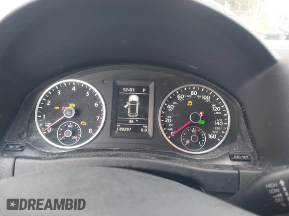 2015 Volkswagen Tiguan SE z VIN WVGBV7AXXFW612903, wystawiony jako IAAI lot #41017461 z przebiegiem 149 297 mil mil oraz . Historia ofert i sprzedaży dostępna na DreamBid. Obrazek 7.