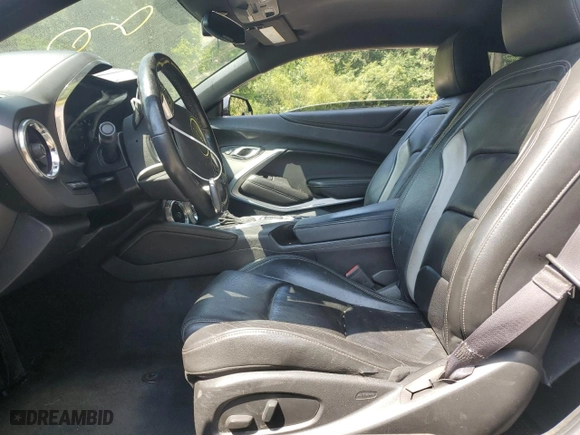 2016 Chevrolet Camaro 2LT with VIN 1G1FD1RXXG0153556, listed as a Copart auction lot 68645114 with 137,915 mi miles and Salvage Title. Bid and sale history available at carsss.com. Image 7.