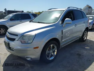 2013 Chevrolet Captiva Sport LT z VIN 3GNAL3EK5DS637043, wystawiony jako IAAI lot #42089008 z przebiegiem 170 556 mil mil oraz . Historia ofert i sprzedaży dostępna na DreamBid. Obrazek 2.