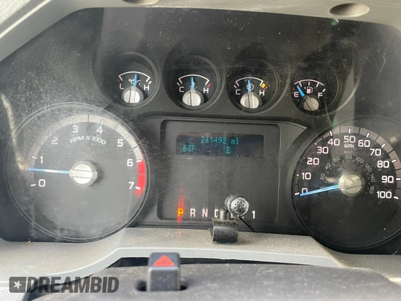 2016 Ford F-350 with VIN 1FD8X3B67GEC46263, listed as a Copart auction lot 47267935 with 241,492 mi miles and Clean title. Bid and sale history available at DreamBid. Image 8.