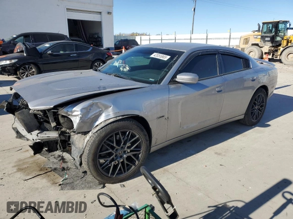 2013 Dodge Charger RT Plus with VIN 2C3CDXDTXDH687380, listed as a Copart auction lot 42055865 with 105,716 mi miles and Salvage Title. Bid and sale history available at carsss.com. Image 1.