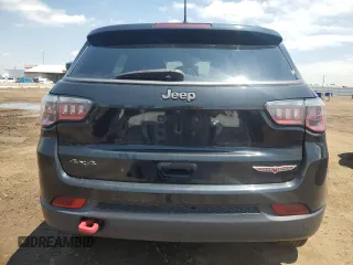 2017 Jeep Compass Trailhawk z VIN 3C4NJDDB4HT636215, wystawiony jako Copart lot #61841315 z przebiegiem 77 872 mil mil oraz Szkoda całkowita • Salvage title. Historia ofert i sprzedaży dostępna na DreamBid. Obrazek 6.