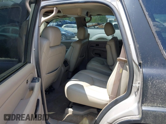 2004 Chevrolet Tahoe LT with VIN 1GNEC13Z64J301294, listed as a IAAI auction lot 42097936 with Not provided miles and . Bid and sale history available at DreamBid. Image 8.