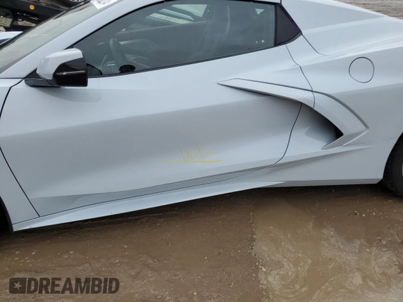 2020 Chevrolet Corvette 3LT with VIN 1G1Y83D49L5113844, listed as a Copart auction lot 38703224 with 11,054 mi miles and Salvage Title. Bid and sale history available at carsss.com. Image 12.