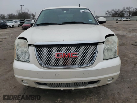 2012 GMC Yukon Denali with VIN 1GKS1EEF9CR286600, listed as a Copart auction lot 44409805 with 140,156 mi miles and Salvage Title. Bid and sale history available at carsss.com. Image 5.