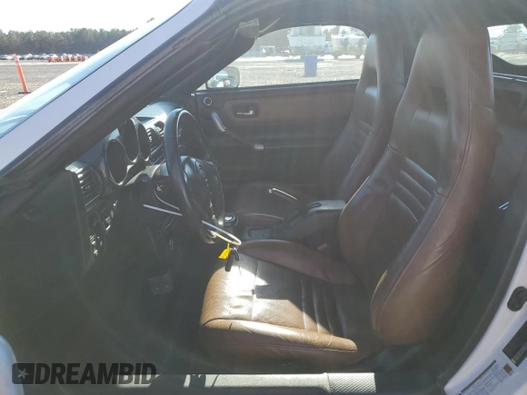 2004 Toyota MR2 z VIN JTDFR320940068690, wystawiony jako Copart lot #86252484 z przebiegiem 151 337 mil mil oraz Szkoda całkowita • Salvage title. Historia ofert i sprzedaży dostępna na DreamBid. Obrazek 7.
