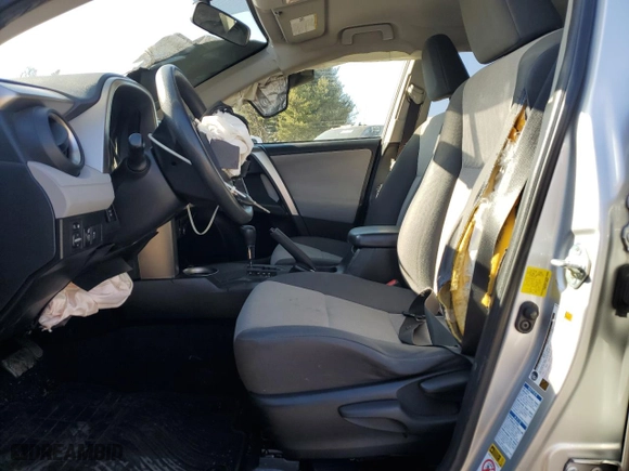 2015 Toyota RAV4 LE with VIN JTMBFREV7FJ046086, listed as a Copart auction lot 48578555 with 104,734 mi miles and Salvage Title. Bid and sale history available at carsss.com. Image 7.