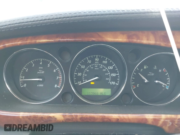 2007 Jaguar XJ Vanden Plas with VIN SAJWA82B27SH12131, listed as a IAAI auction lot 41910244 with 113,068 mi miles and . Bid and sale history available at DreamBid. Image 7.