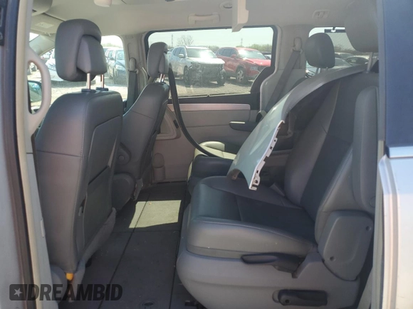 2011 Volkswagen Routan SE with VIN 2V4RW3DG0BR621820, listed as a Copart auction lot 87670825 with 180,222 mi miles and Salvage title. Bid and sale history available at DreamBid. Image 11.