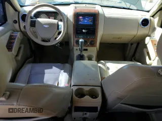 2006 Ford Explorer Eddie Bauer z VIN 1FMEU64E46UB55487, wystawiony jako Copart lot #46330805 z przebiegiem 127 795 mil mil oraz Szkoda całkowita • Salvage title. Historia ofert i sprzedaży dostępna na DreamBid. Obrazek 8.
