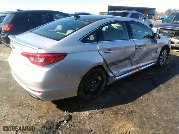2016 Hyundai Sonata 2.4L Sport with VIN 5NPE34AF3GH415236, listed as a IAAI auction lot 41635896 with 82,333 mi miles. Bid and sale history available at carsss.com. Image 4.