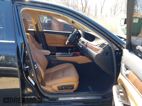 2015 Lexus GS 350 z VIN JTHCE1BL3FA002371, wystawiony jako IAAI lot #41903793 z przebiegiem 153 819 mil mil oraz . Historia ofert i sprzedaży dostępna na DreamBid. Obrazek 5.