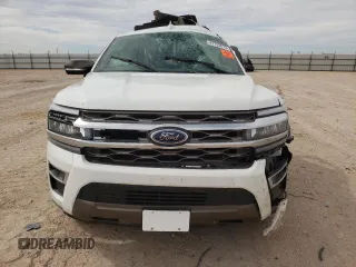 2022 Ford Expedition Max King Ranch with VIN 1FMJK1PT2NEA48688, listed as a Copart auction lot 41722673 with Not Provided miles and Salvage Title. Bid and sale history available at DreamBid. Image 5.