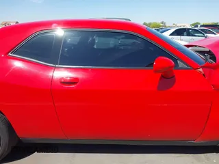 2018 Dodge Challenger SXT z VIN 2C3CDZAG6JH294667, wystawiony jako IAAI lot #42062200 z przebiegiem 84 911 mil mil oraz . Historia ofert i sprzedaży dostępna na DreamBid. Obrazek 14.