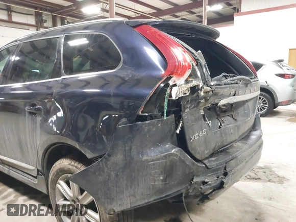 2016 Volvo XC60 T5 Premier with VIN YV4612RK9G2789574, listed as a IAAI auction lot 41497639 with 207,274 mi miles and . Bid and sale history available at DreamBid. Image 6.