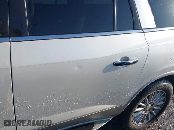 2009 Buick Enclave CXL with VIN 5GAER23D19J103457, listed as a IAAI auction lot 41868857 with 199,516 mi miles. Bid and sale history available at carsss.com. Image 6.