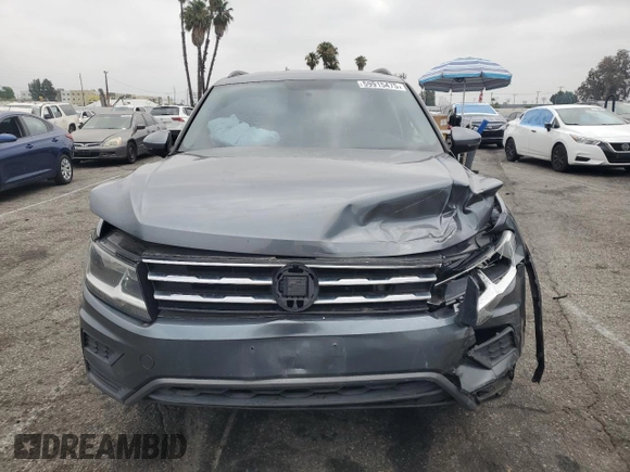 2019 Volkswagen Tiguan S с VIN 3VV1B7AX6KM150585, выставлен на аукционе Copart как лот 59915475 с пробегом 89 729 миль миль и Списание • Salvage title. История ставок и продаж доступна на DreamBid. Изображение 5.