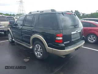 2006 Ford Explorer Eddie Bauer с VIN 1FMEU64876UA99684, выставлен на аукционе IAAI как лот 42156333 с пробегом 174 141 миль миль и . История ставок и продаж доступна на DreamBid. Изображение 3.
