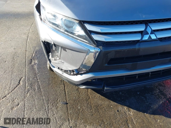 2020 Mitsubishi Eclipse Cross ES z VIN JA4AS3AA2LZ037293, wystawiony jako IAAI lot #41313547 z przebiegiem 39 051 mil mil oraz . Historia ofert i sprzedaży dostępna na DreamBid. Obrazek 17.