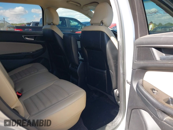 2016 Ford Edge SEL with VIN 2FMPK3J81GBC31668, listed as a IAAI auction lot 40769410 with 125,549 mi miles. Bid and sale history available at carsss.com. Image 8.