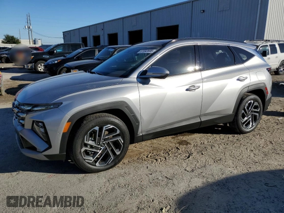2025 Hyundai Tucson Limited with VIN 5NMJE3DE7SH487116, listed as a Copart auction lot 87692695 with 435 mi miles and Salvage Title. Bid and sale history available at carsss.com. Image 1.