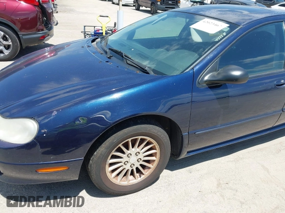 2004 Chrysler Concorde LXi z VIN 2C3HD36M74H635693, wystawiony jako IAAI lot #42023467 z przebiegiem 160 737 mil mil oraz . Historia ofert i sprzedaży dostępna na DreamBid. Obrazek 2.