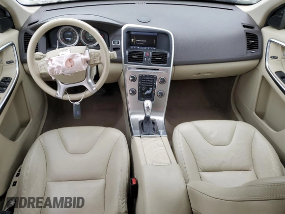 2013 Volvo XC60 3.2L с VIN YV4952DL4D2366057, выставлен на аукционе Copart как лот 53840215 с пробегом 141 252 миль миль и Списание • Salvage title. История ставок и продаж доступна на DreamBid. Изображение 8.