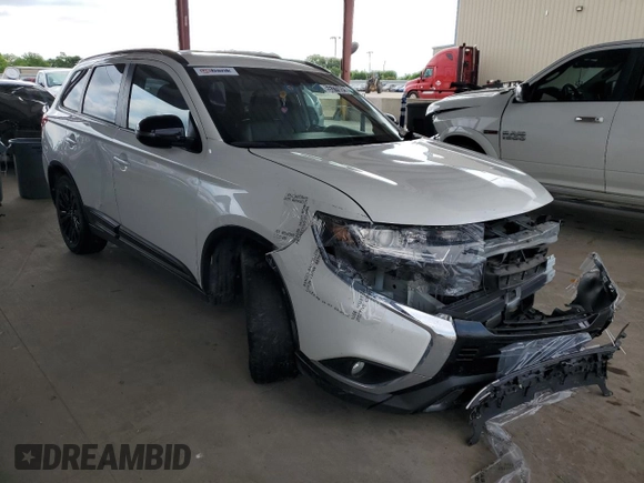 2020 Mitsubishi Outlander SE with VIN JA4AD3A30LZ039104, listed as a Copart auction lot 55775925 with Not provided miles and Clean title. Bid and sale history available at DreamBid. Image 4.